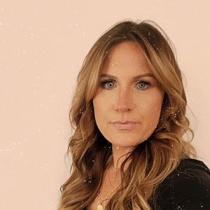 Meet your Posher, Jillian